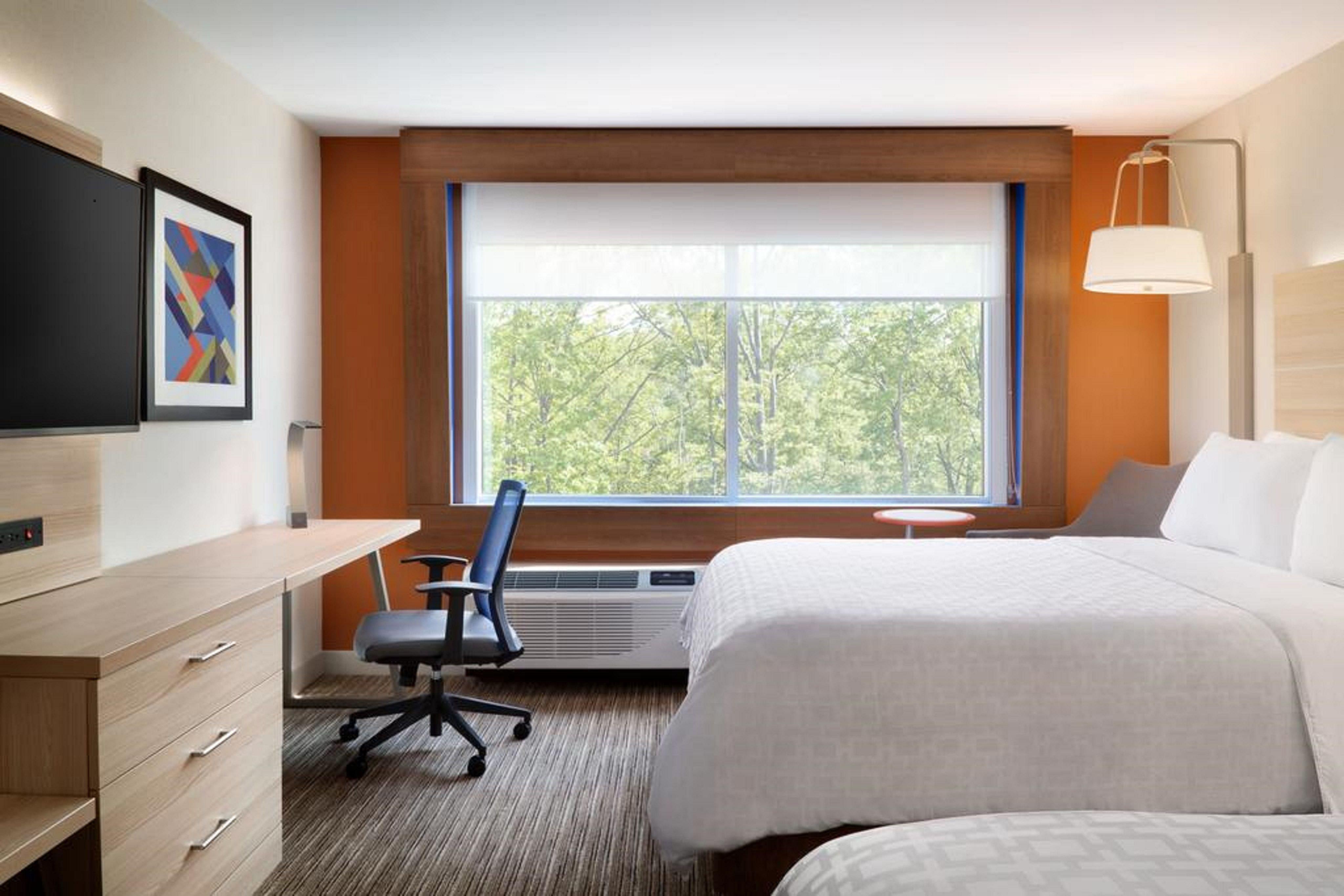 Holiday Inn Express Flint-Campus Area By Ihg Exterior photo